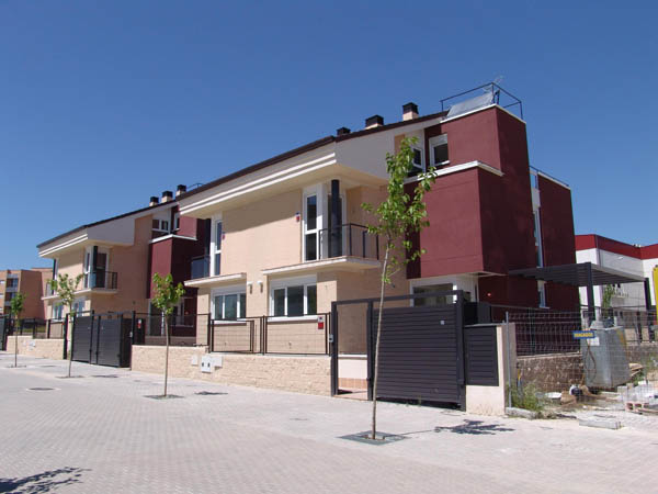 4 Viviendas unifamiliares pareadas en P.P.8 de Leganés.